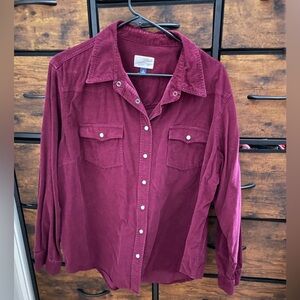 Women’s Universal Thread Corduroy Shirt
